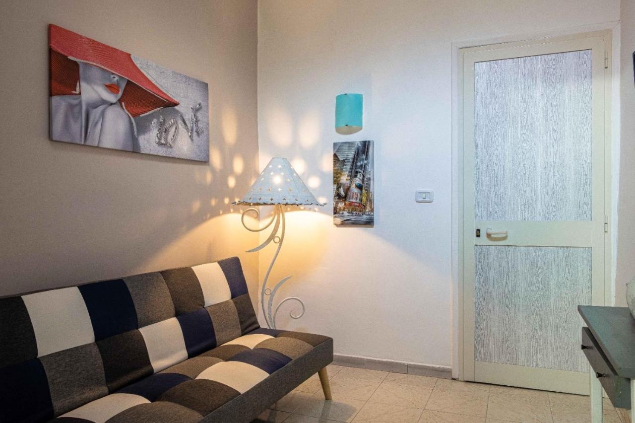 Ferienwohnung Little House Camilla Neapel Exterior foto